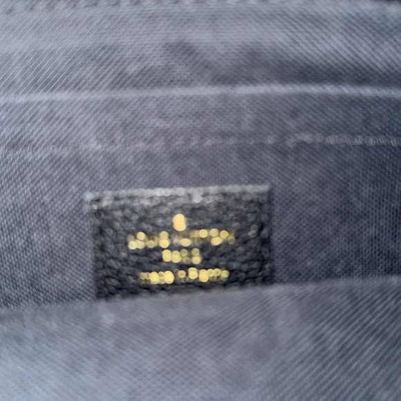 Authentic Louis Vuitton Daily Pouch - Picture 5 of 9